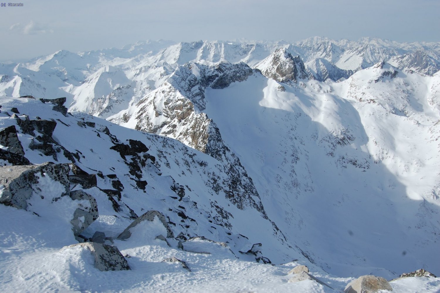 Oeste: Gourgs Blancs, La Baquo, al fondo Bachimala, Perdido, Suelza...