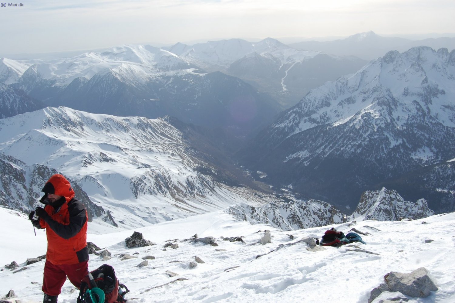 Sudeste: el valle de Est&oacute;s a nuestros pies.
