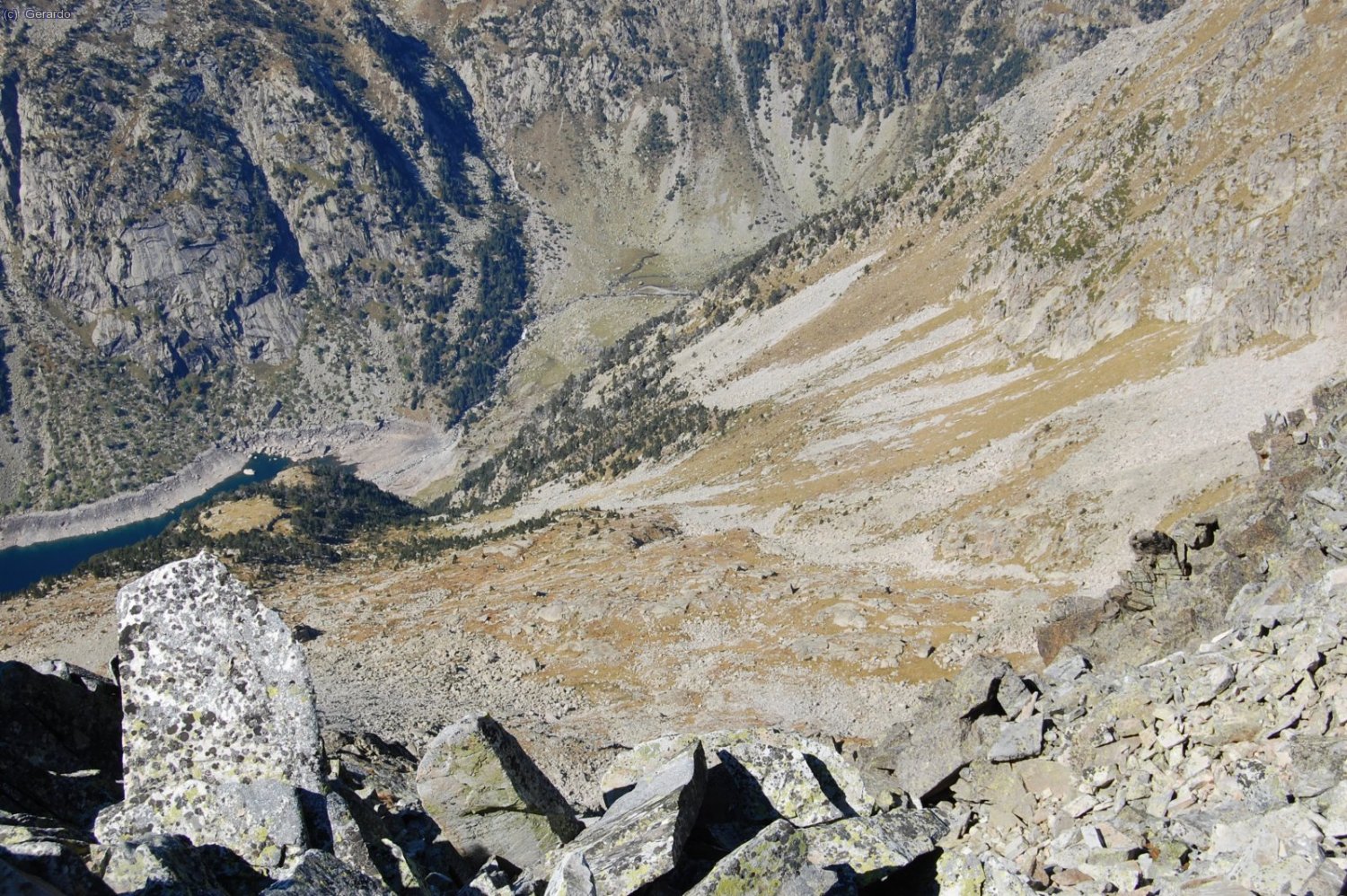 Picado hacia el barranco de Comalespasa, por donde hemos subido.