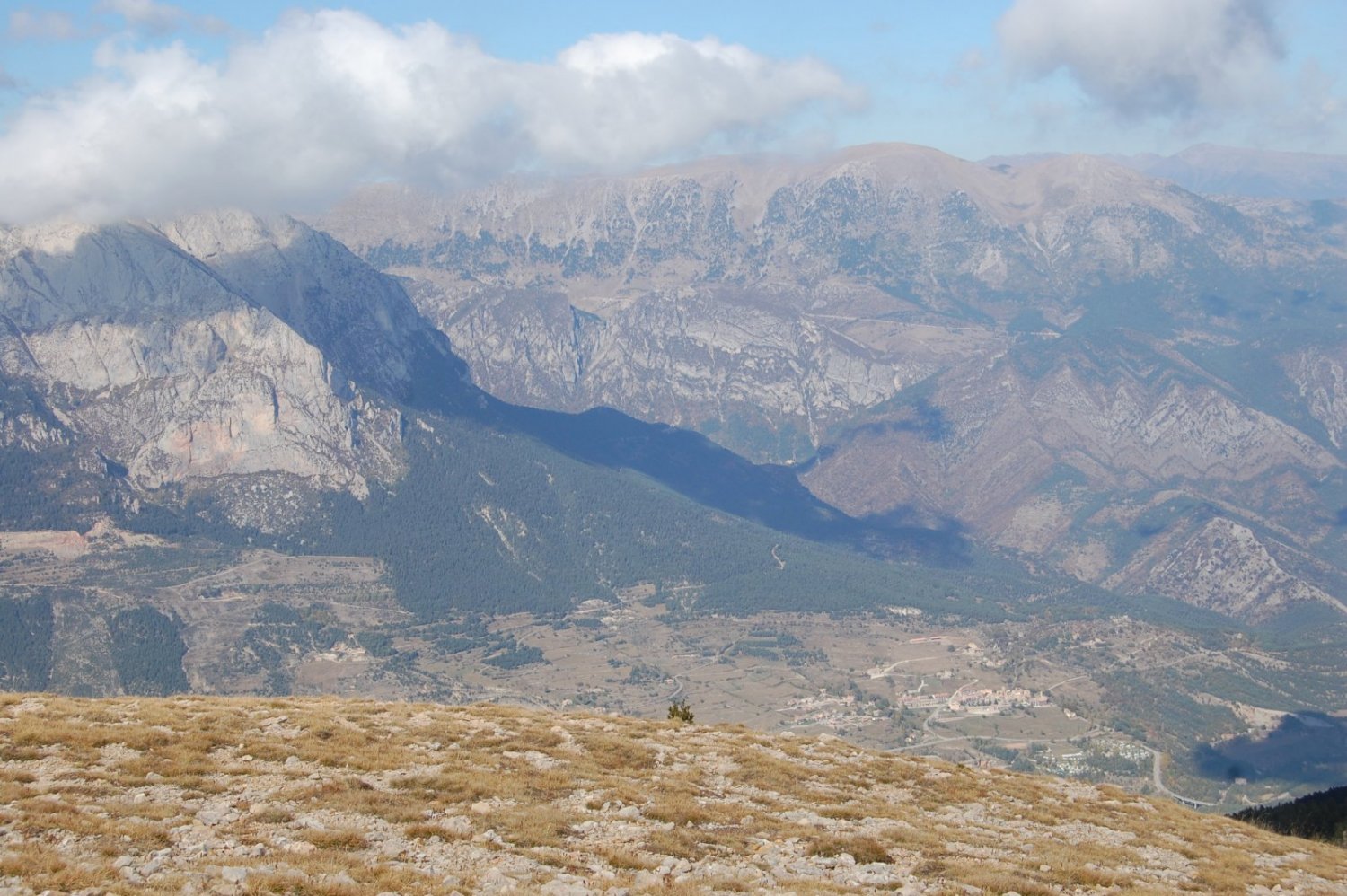 M&eacute;s Pedra i m&eacute;s Cad&iacute;, amb Saldes a sota.