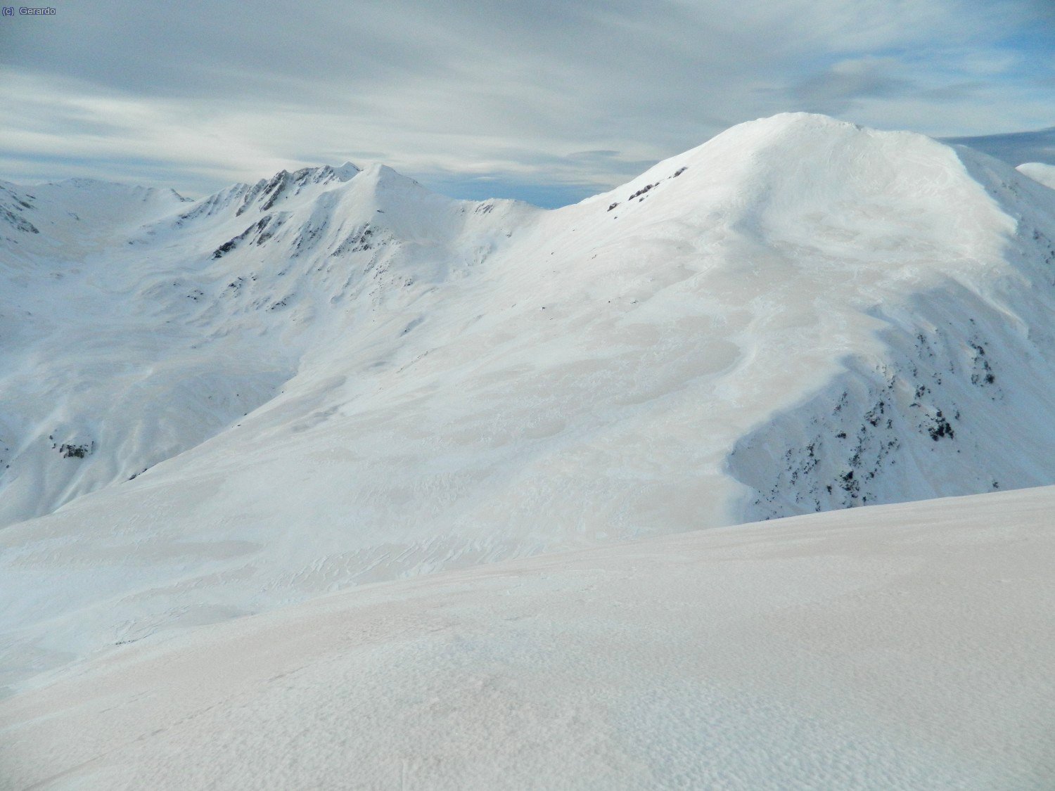 Y all&iacute; delante Infern y Bastiments.