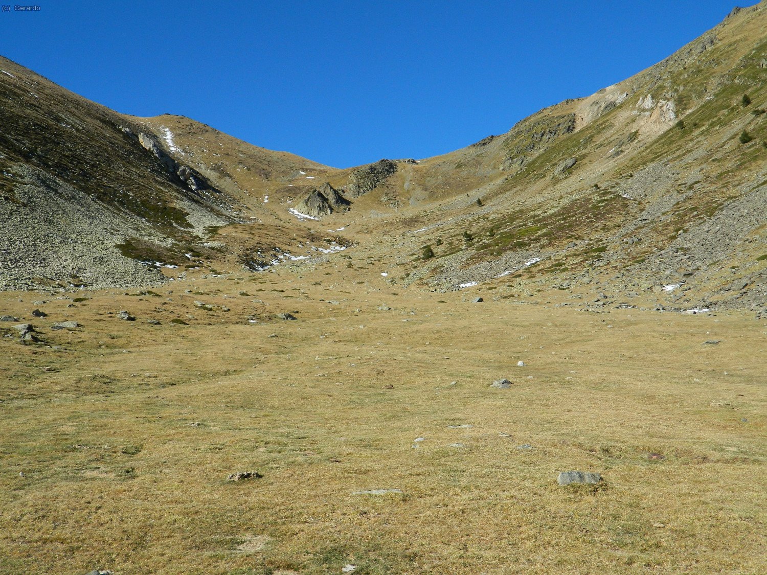 La part final sota el coll, una plana herbada i inclinada, molt bonica.