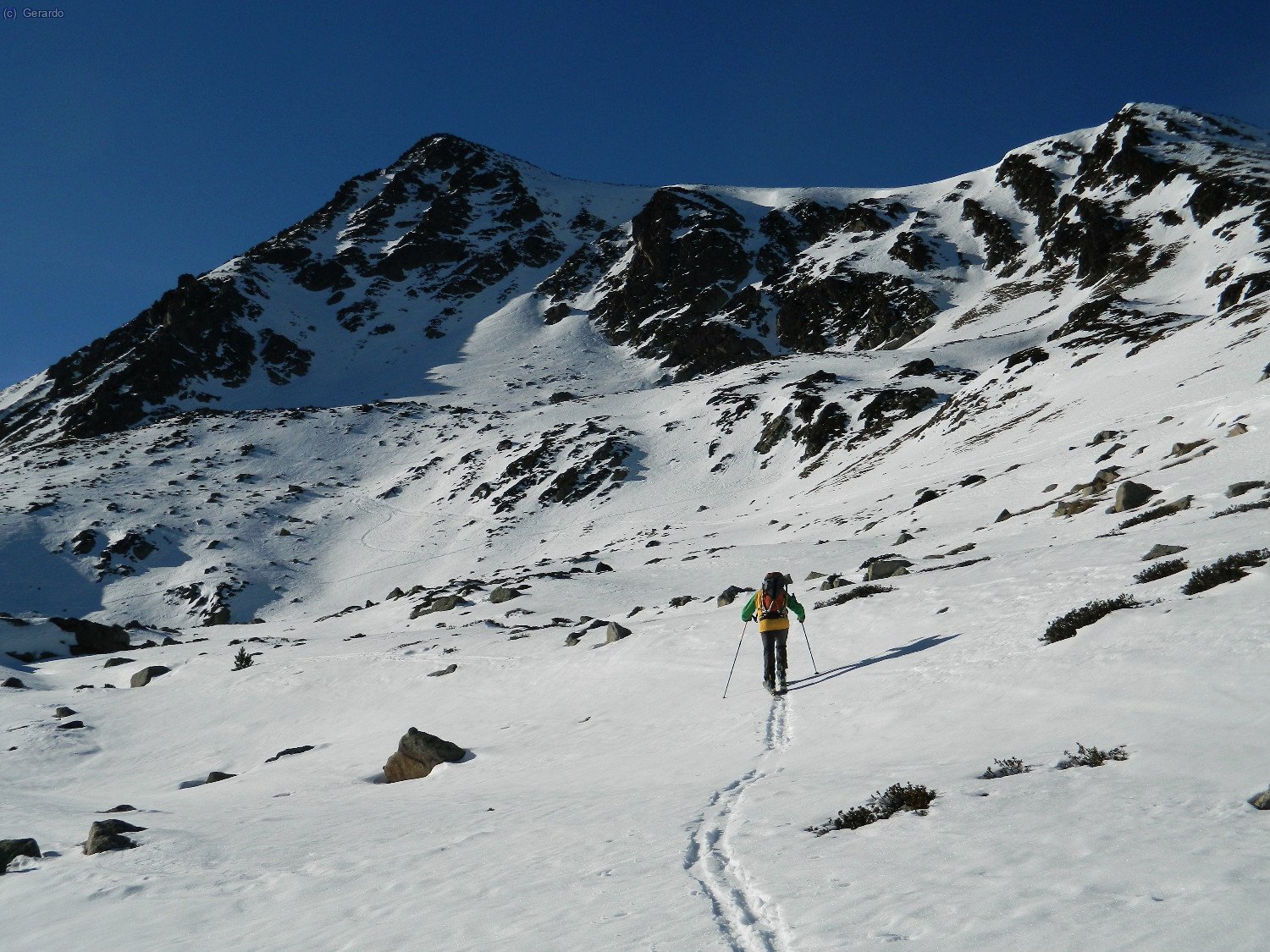 Enero. Pic de La Mina por canal oriental con Juan Carlos.