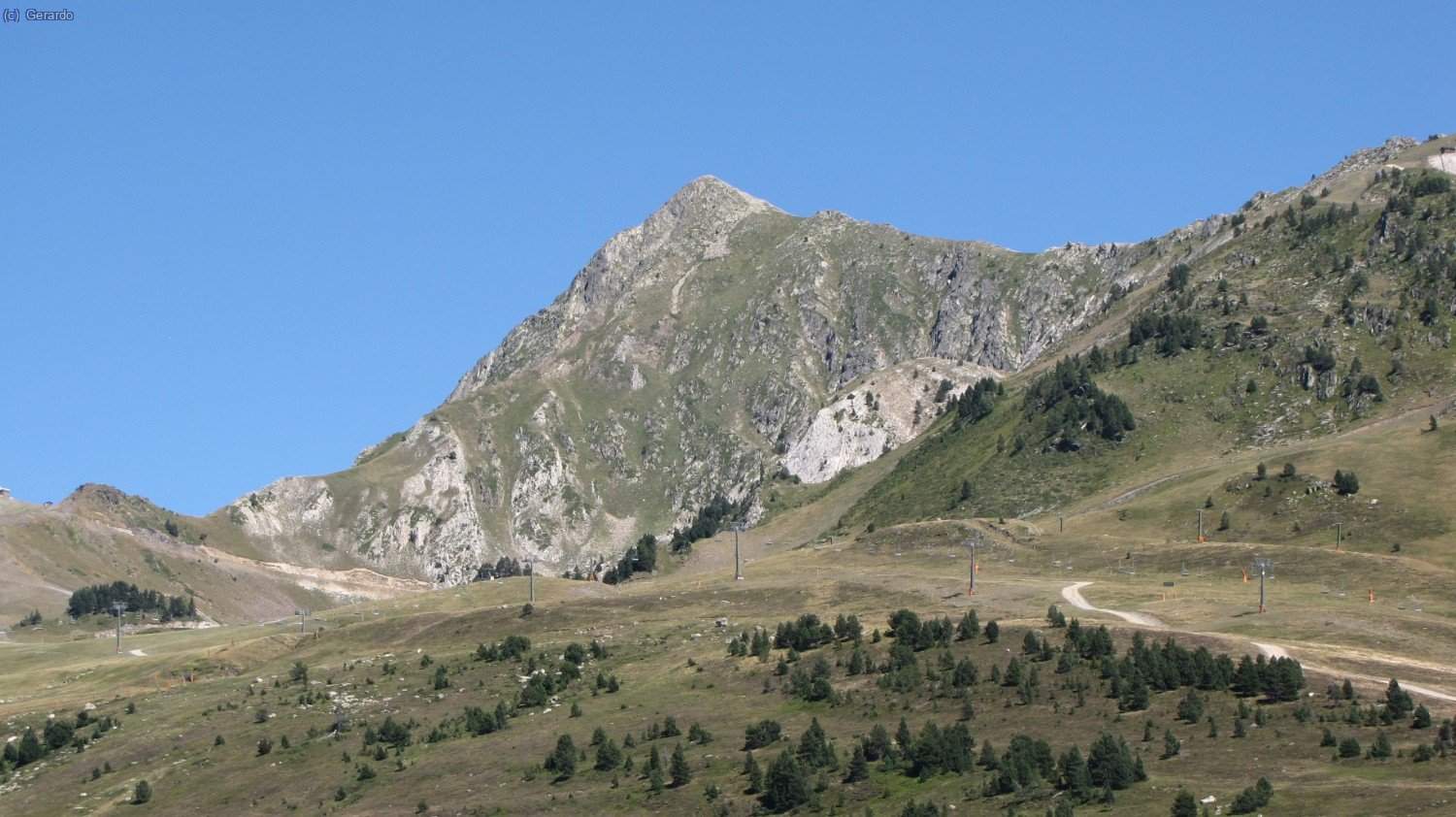 Detalle del Tuc de Baciver, nuestro pico de hoy, desde el Pla de Beret.
