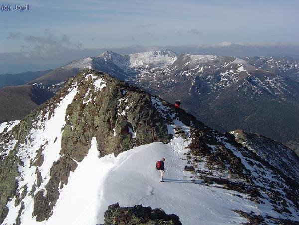 Recorriendo la cresta del Sanfons