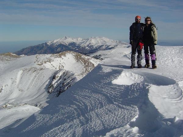 Tonito, Lai y el Canig&oacute; al fondo