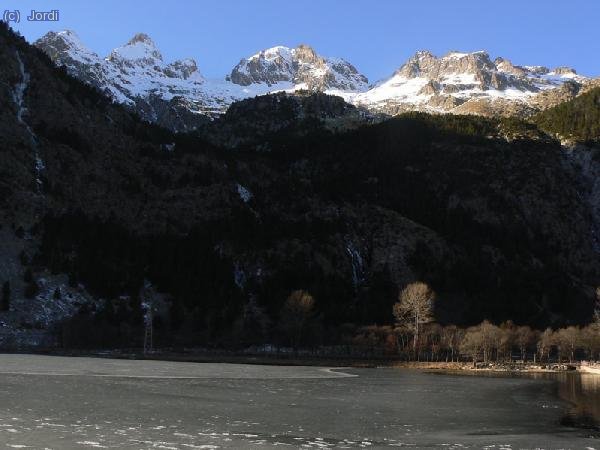 El Garmo visto desde el balneario