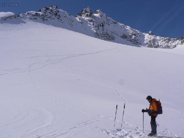 Kris con la Maladeta al fondo