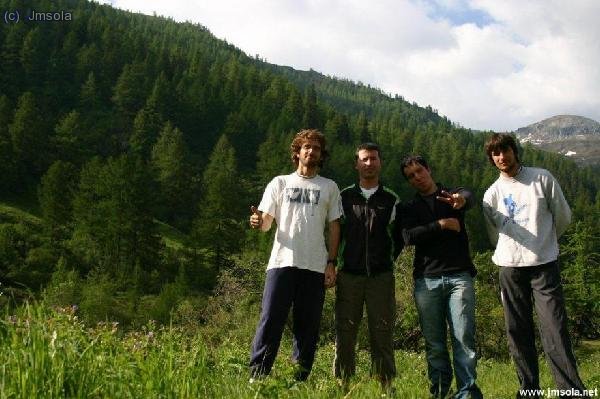 Tot l&acute;equip a la Val Ferre