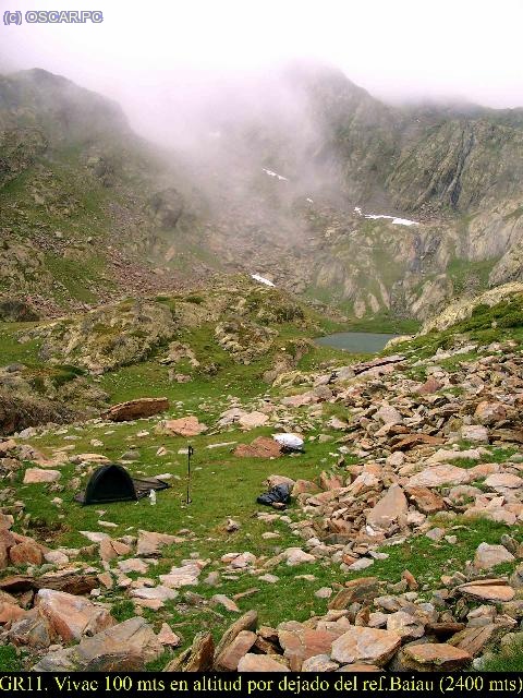 Vivac a 100 de altitud por debajo del refugio de Baiau.