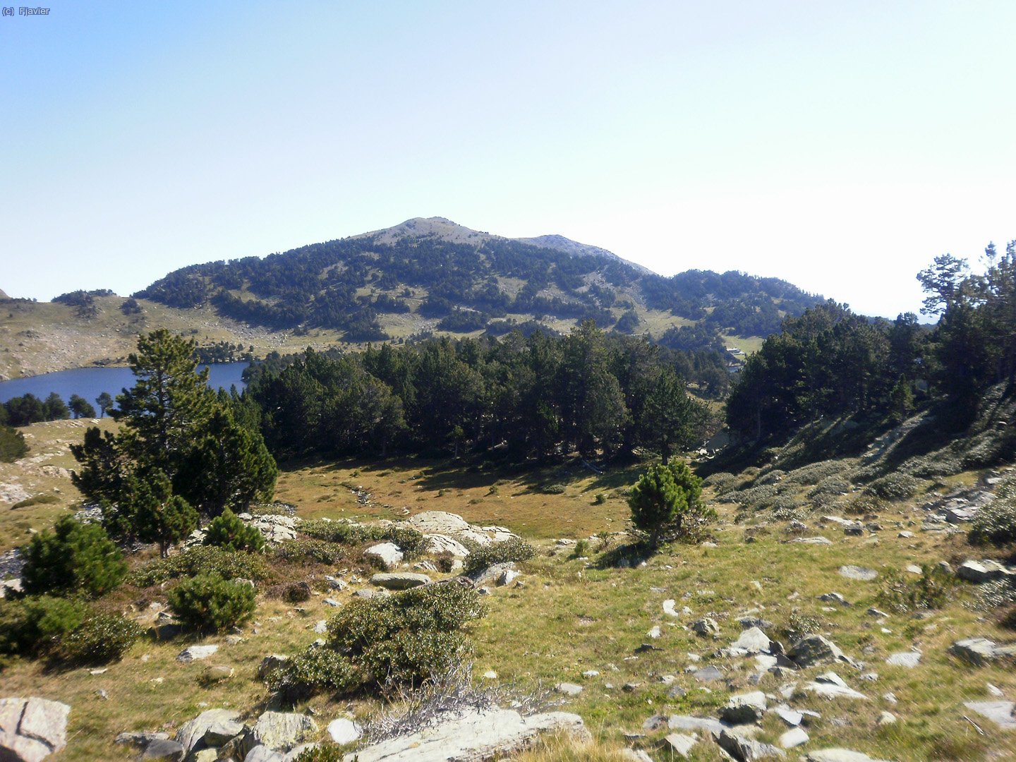 Vista enrera: el pic de la Serra de Mauri (2.428 m.)