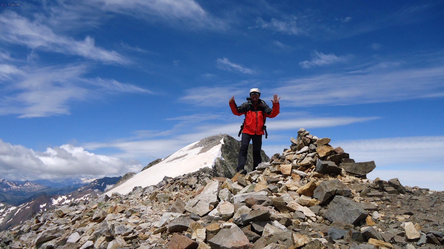I com el que no vol la cosa avui hem encadenat sis tresmils...