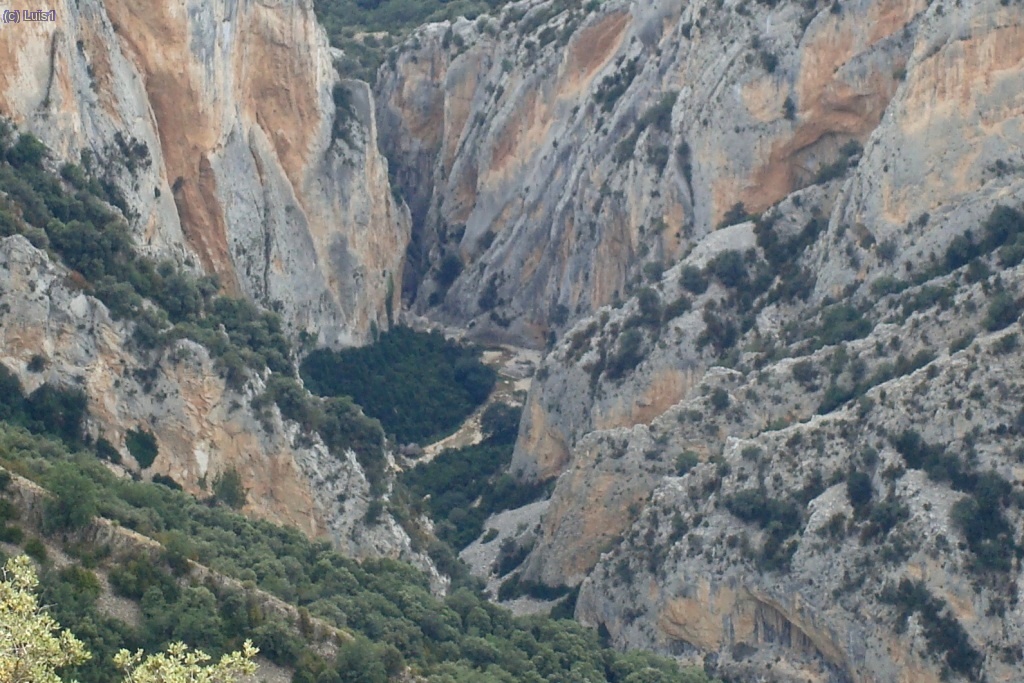 Zoom sobre el cañón del Balcés.