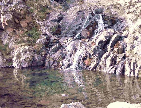 la cascada vista de cerca...