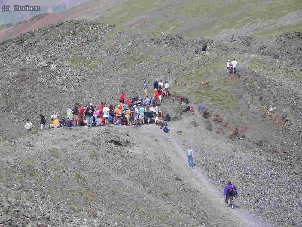 sábado, hay rebajas en el Noucreus, ni se ven las cruces ...SATURACIÓN