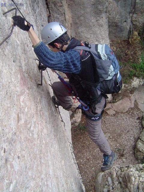 zodiaco en la parte final del primer tramo, se observan los escalones chafados