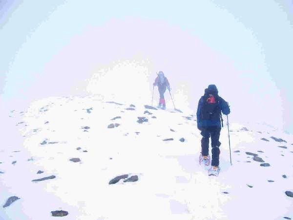 por la carena de camino a la cima