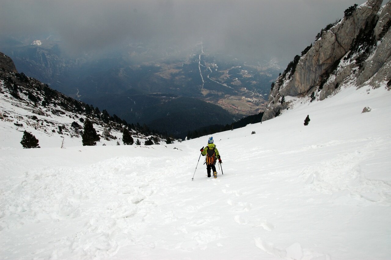 Per baixar ho farem per la Tartera, des de l’enforcadura i cap avall.