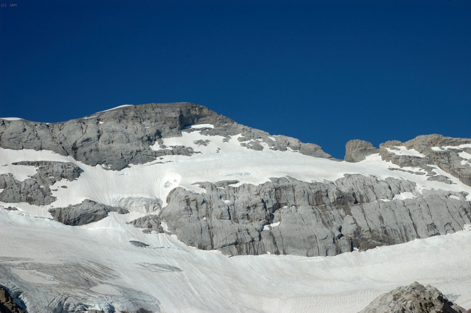 I aqu&iacute; el Mont Perdut.