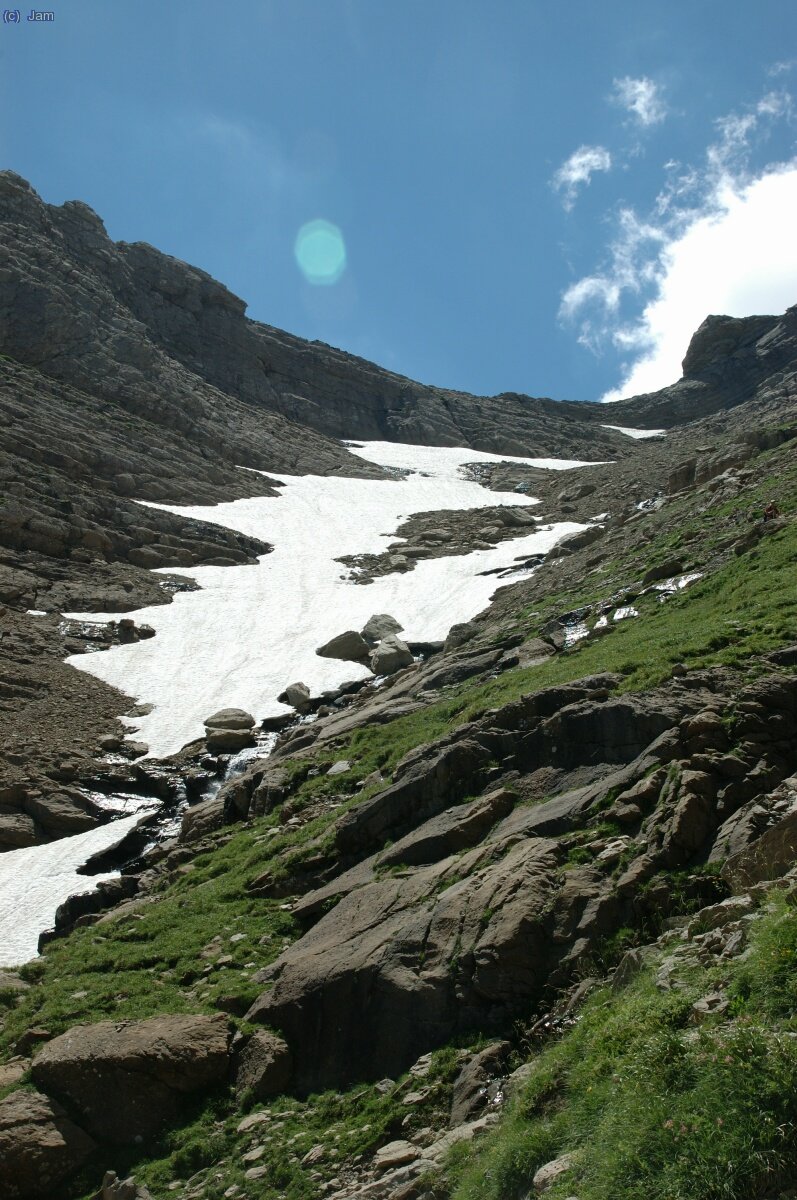 El primer tros de la baixada del balc&oacute;