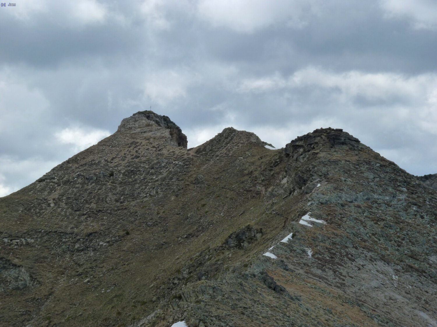 Un cop al cim Oriental veiem el Cambradase Central.