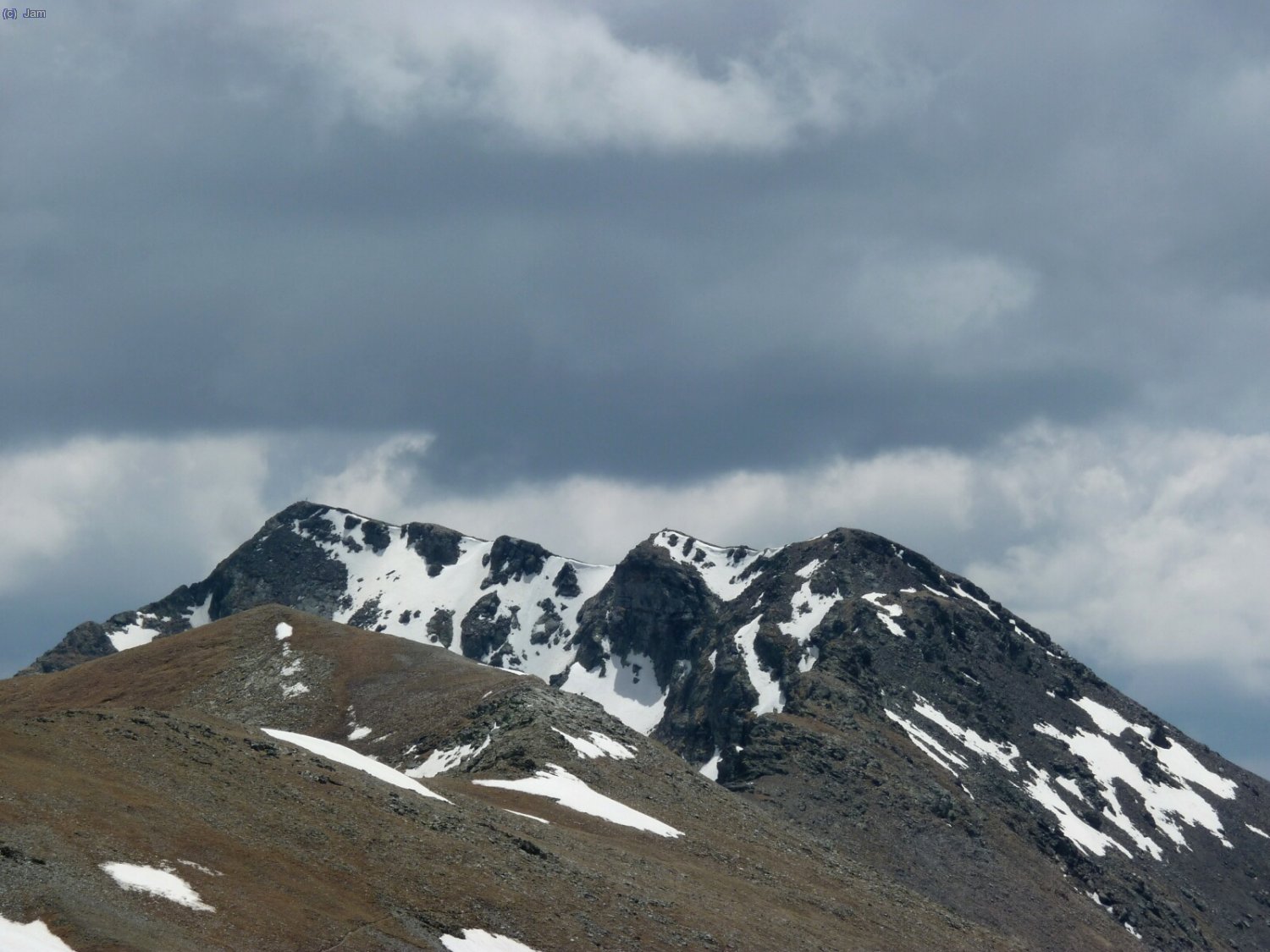 Molt al fons tenim la Torre d’Eina.