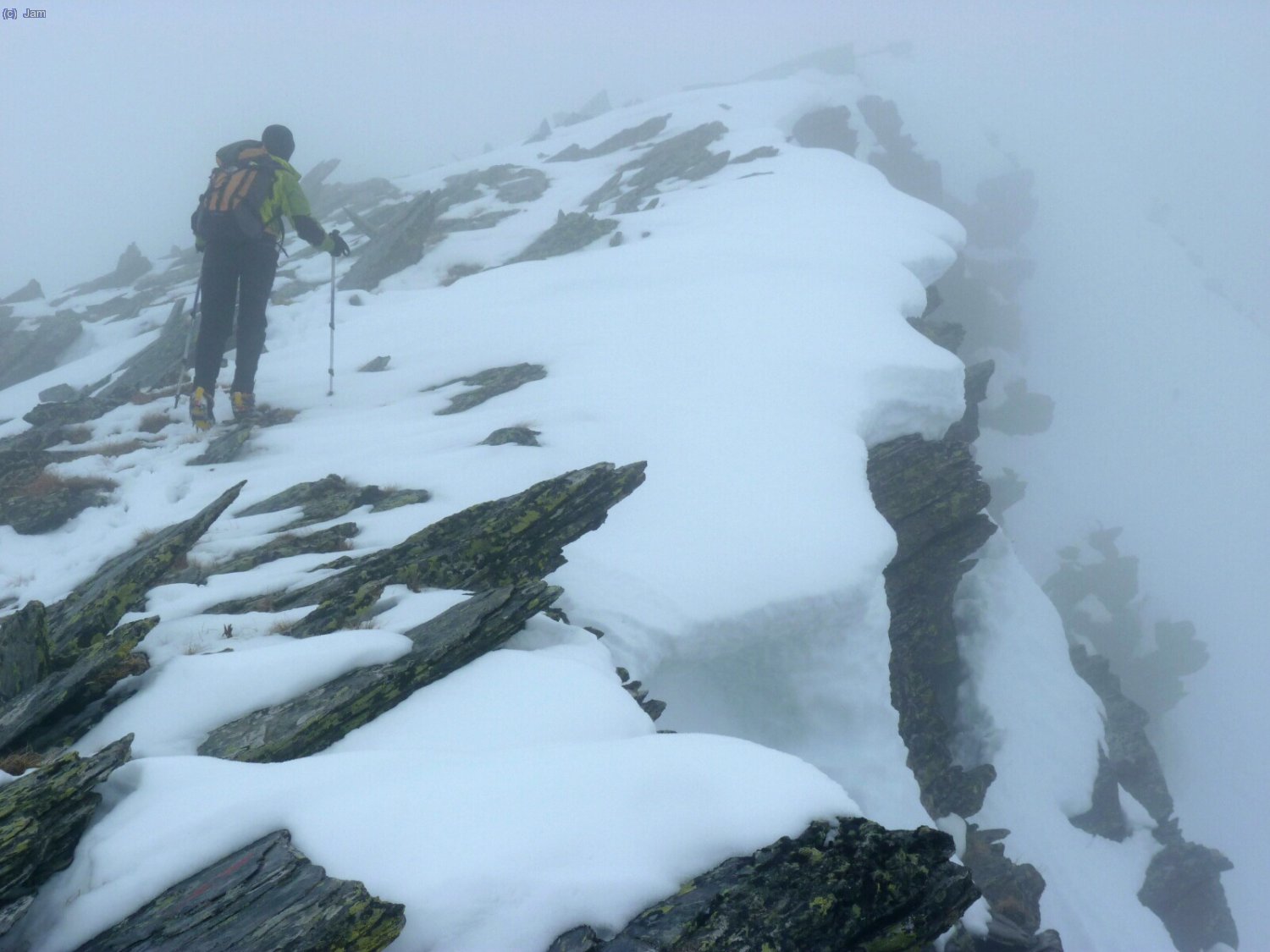A les zones ventades la neu estava ben gla&ccedil;ada.