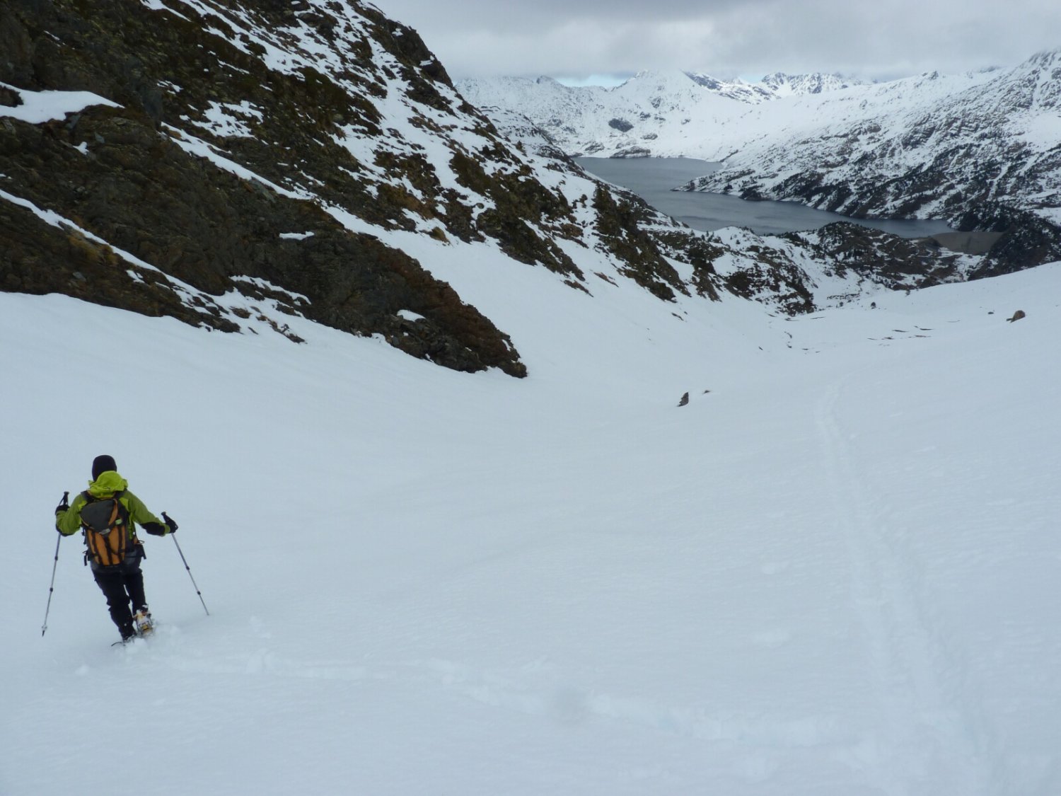 Aqu&iacute; hi ha un bon gruix de neu.