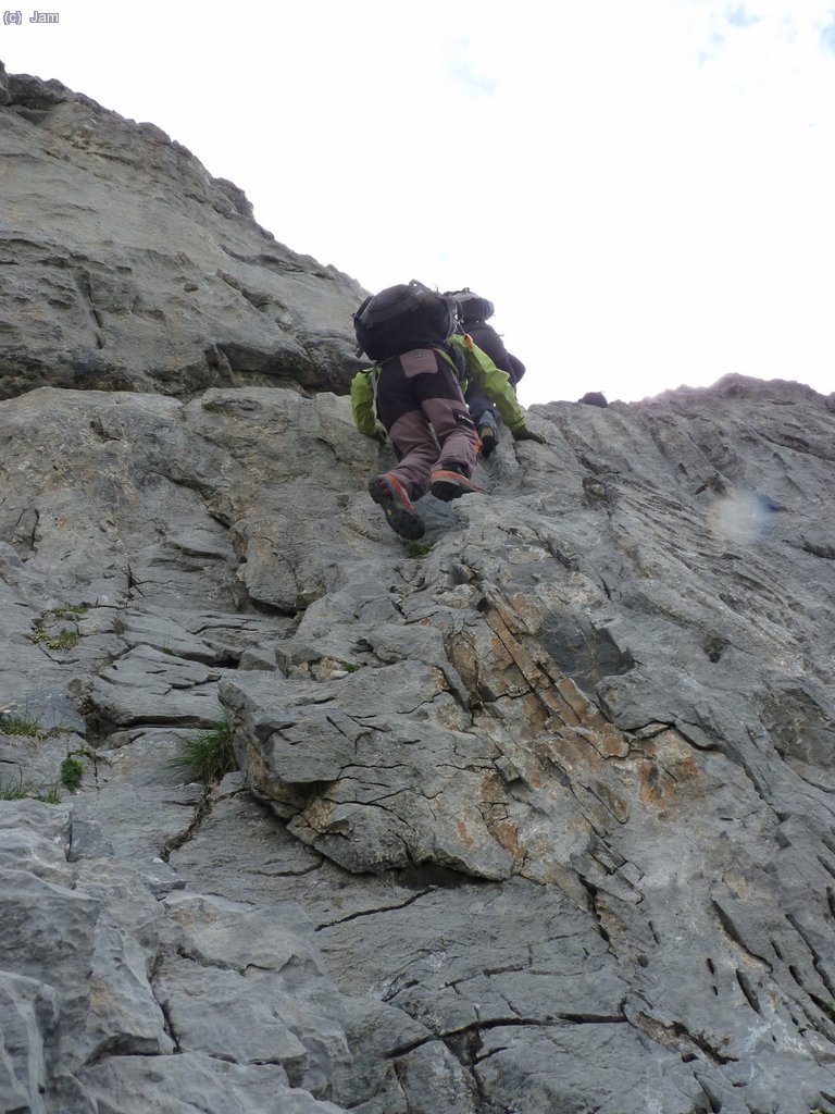 Un dels primers esglaons a la via de Les Escaleras.