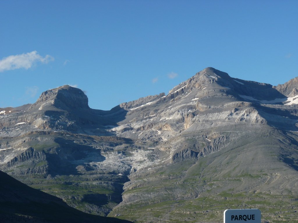 El Cilindro i el Mont Perdut.