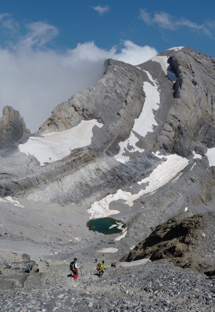 El Mont Perdut, des de el coll del Cilindro.