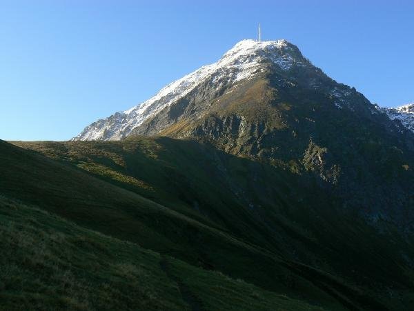 El Pic du Midi llegando al col d&acute;Aouet