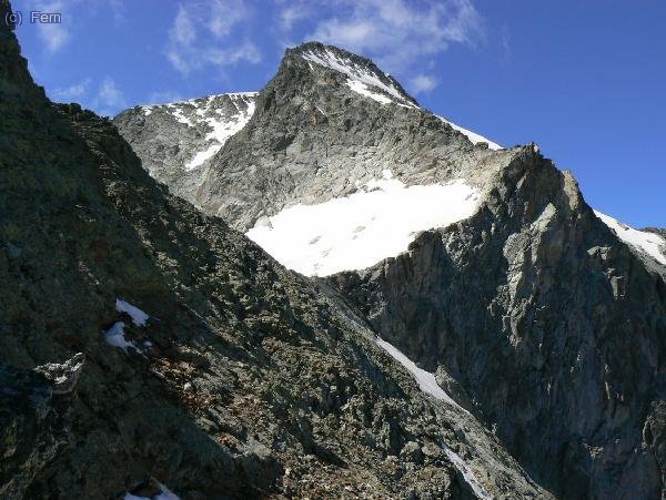 Maupas, poco antes de salir a la cima de la Tusse de Maupas. En la zona de la derecha por encima del nevero es donde se encuentra el "mauvais pas", a la salida del mismo