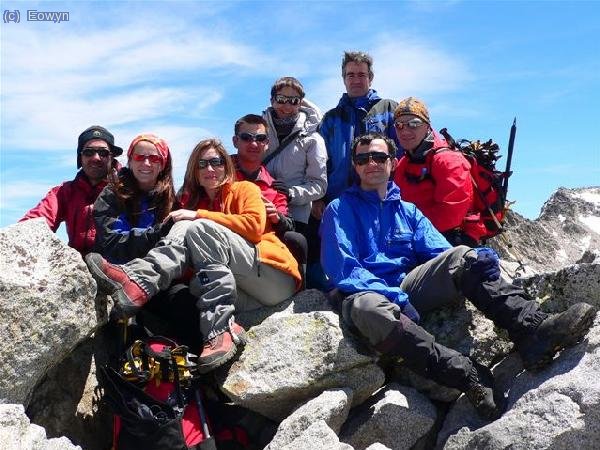 Foto de grupo en la cima