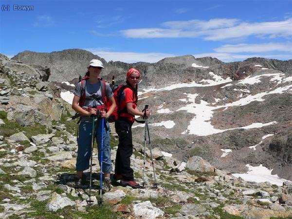 Loybcn y Aretha con la cresta Cabrioules y la Tusse de Remuñe al fondo