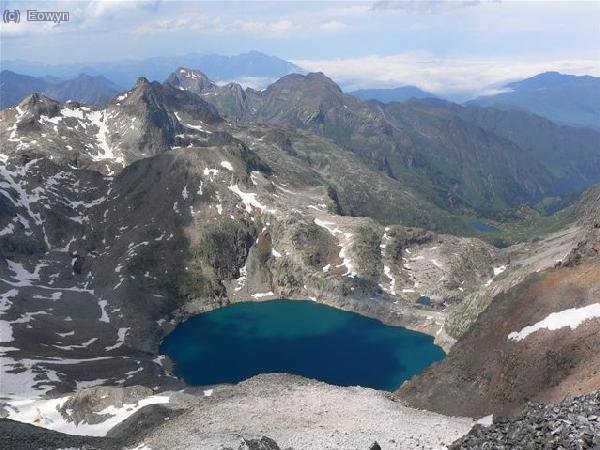 Lago de Portillón desde la cima del Perdiguero
