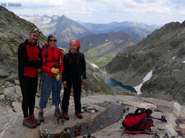 Grupito con ibonet Lliterola al fondo