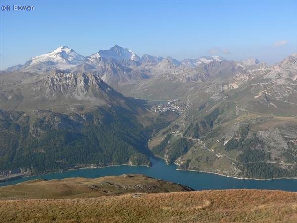 Lago de Chevril con Grande Motte y Grande Casse al fondo