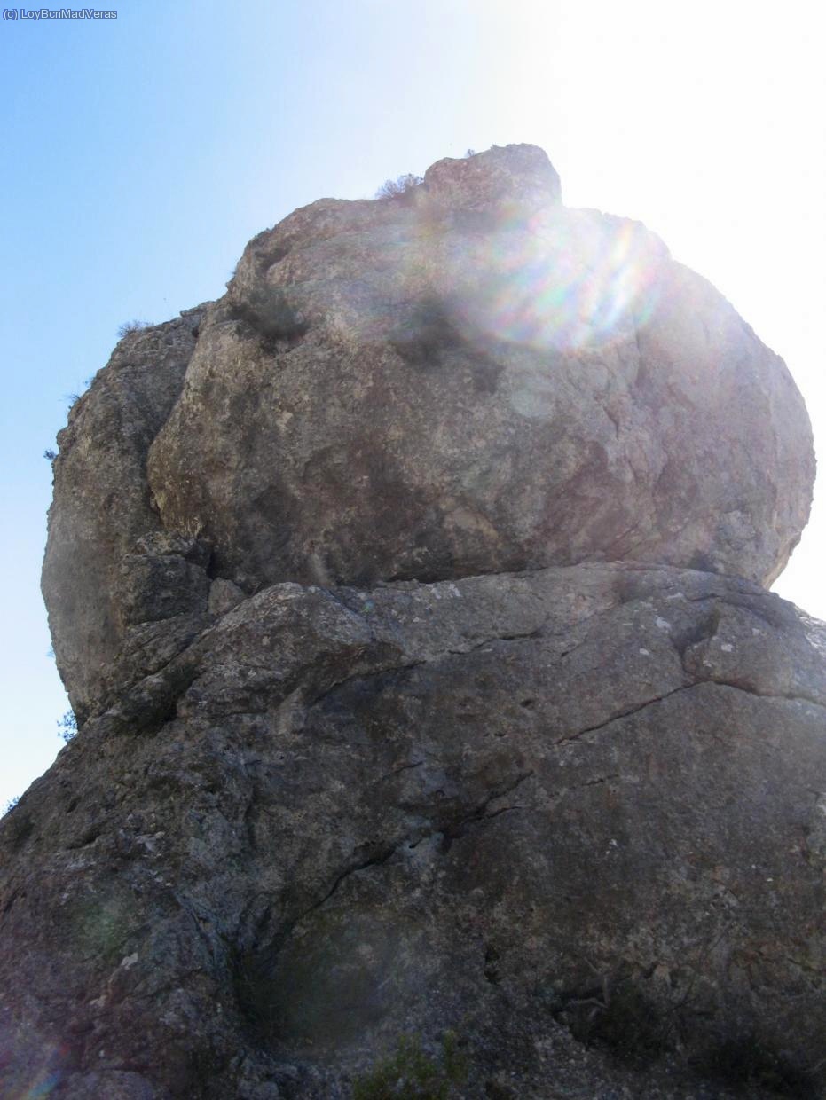 Paso por el monolito en el grau de l