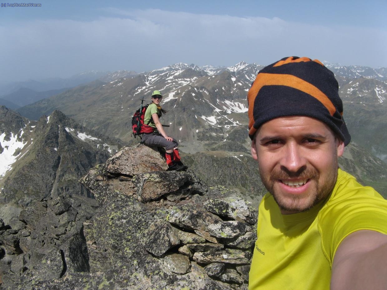 ABT en una de las puntas de la cima