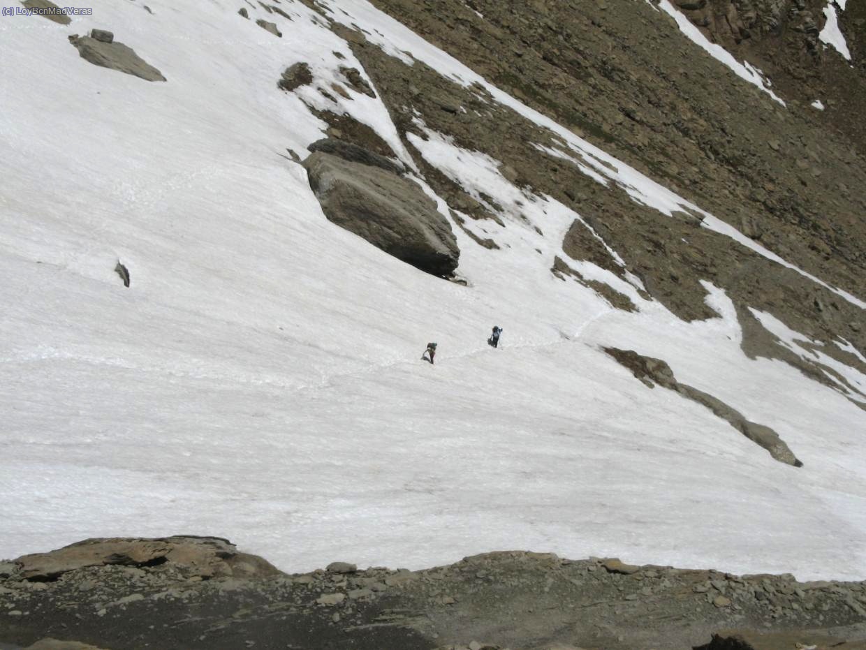 ALba y Loybcn suben por el embudo
