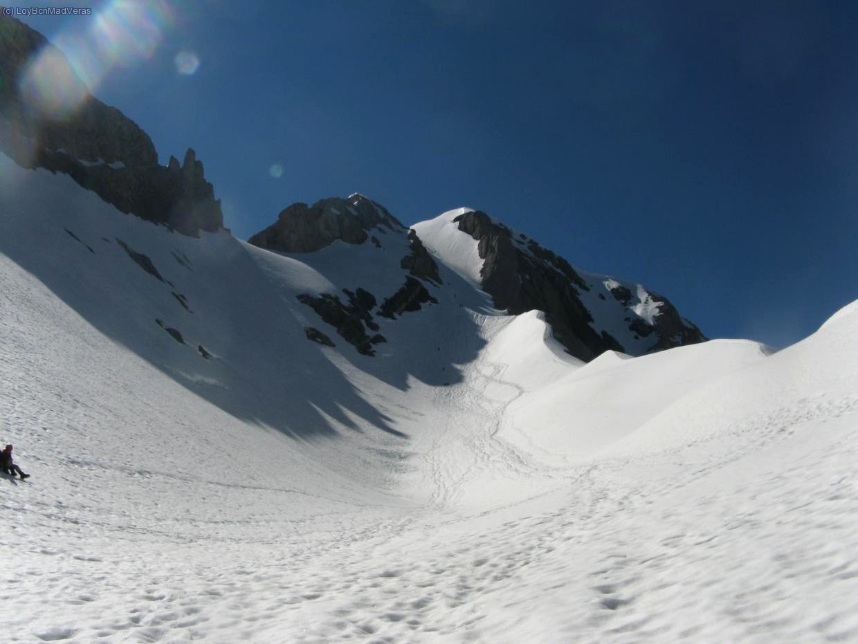 Vista típica del Monte Perdido con la Escupidera