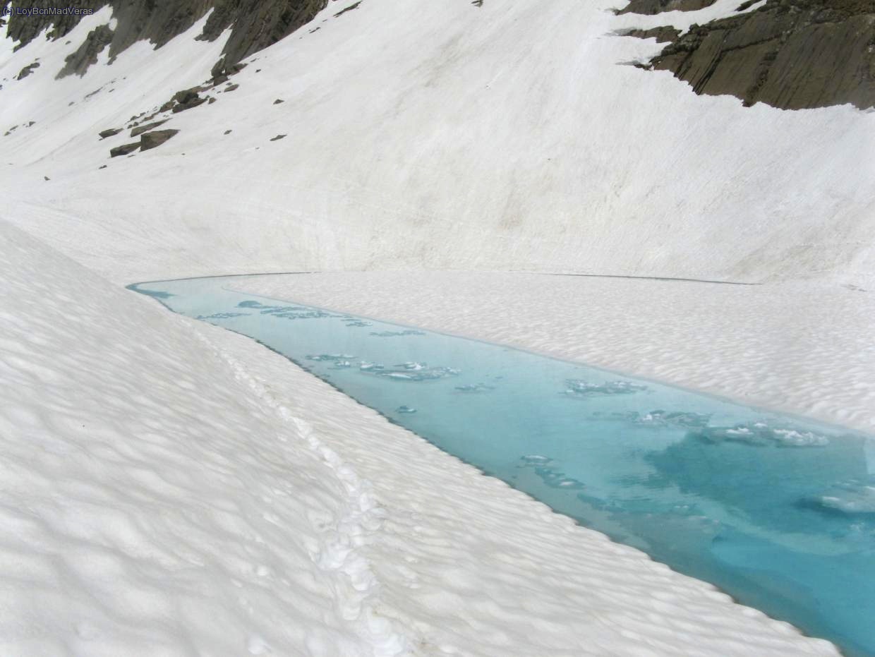 Deshielo en el lago de Marboré