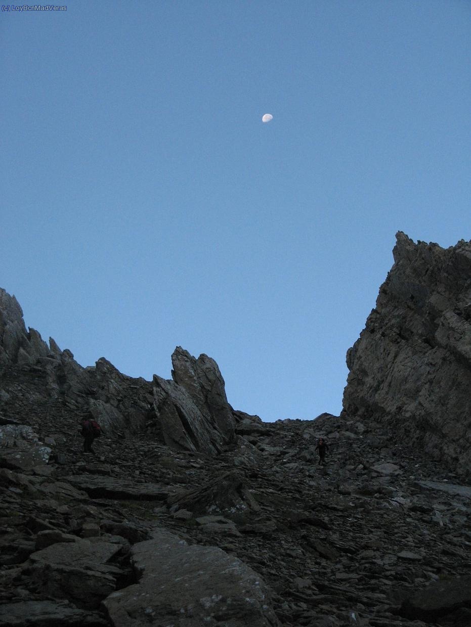 Nos acercamos al collado