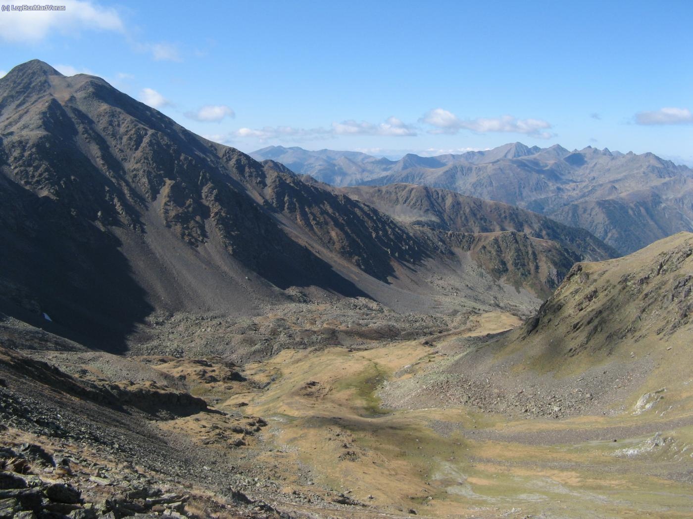 Vista a la valla de Sorteny