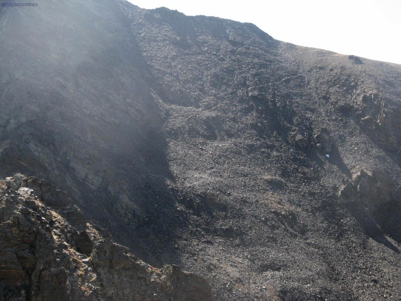 Ladera del cabaneta por donde va el camino