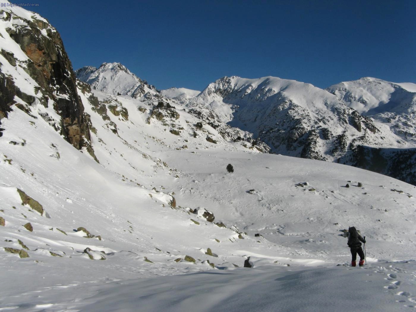 Realmente hay mucha nieve en las monta&ntilde;as :)