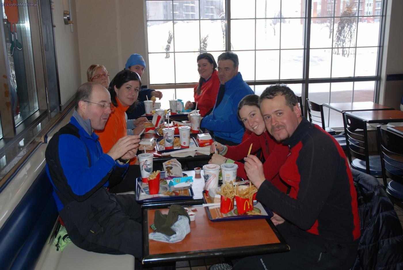 Merecida comida en el mierdonals.... ups