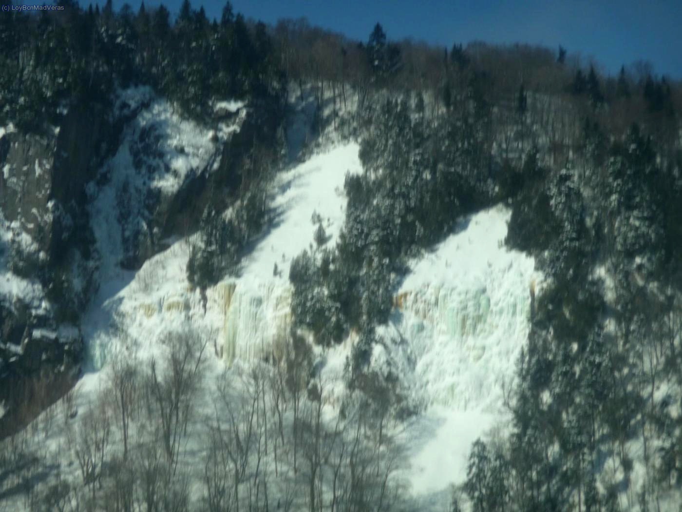 A la derecha de la Chute a Guy