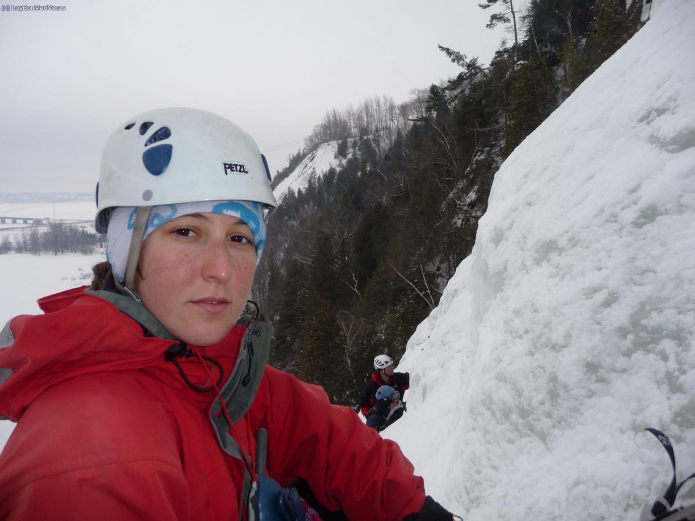 Irene y a su izquierda, la cordada de los &Oacute;scars en &uml;La Bleue Congel&eacute;e&uml; 3 II